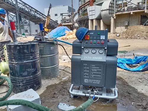 聚脲防水的厚度一般為多少(圖2) H5600聚脲噴涂機(jī)