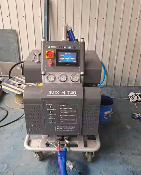 冷庫保溫聚氨酯噴涂機器(圖1) T40液壓聚氨酯噴涂機